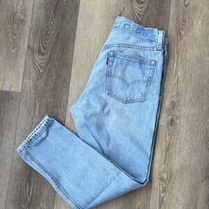 Levi 501 wedgie light blue jeans